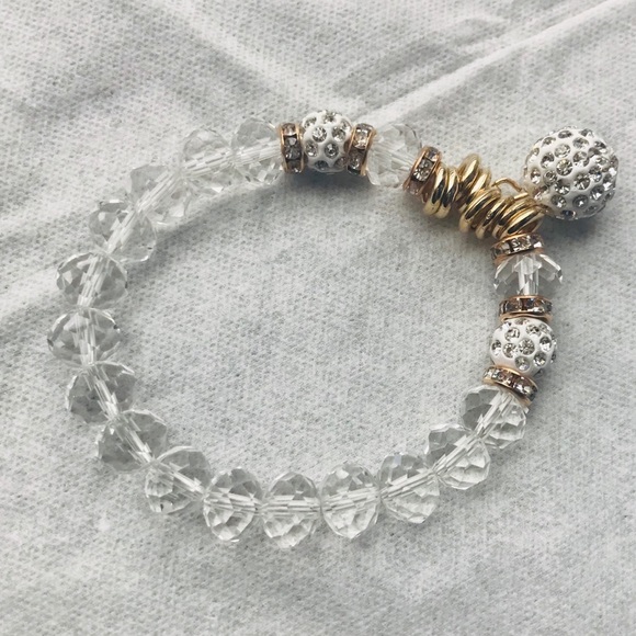 Jewelry - 2/$6🎉 Faceted and Fireball Beaded Bracelet